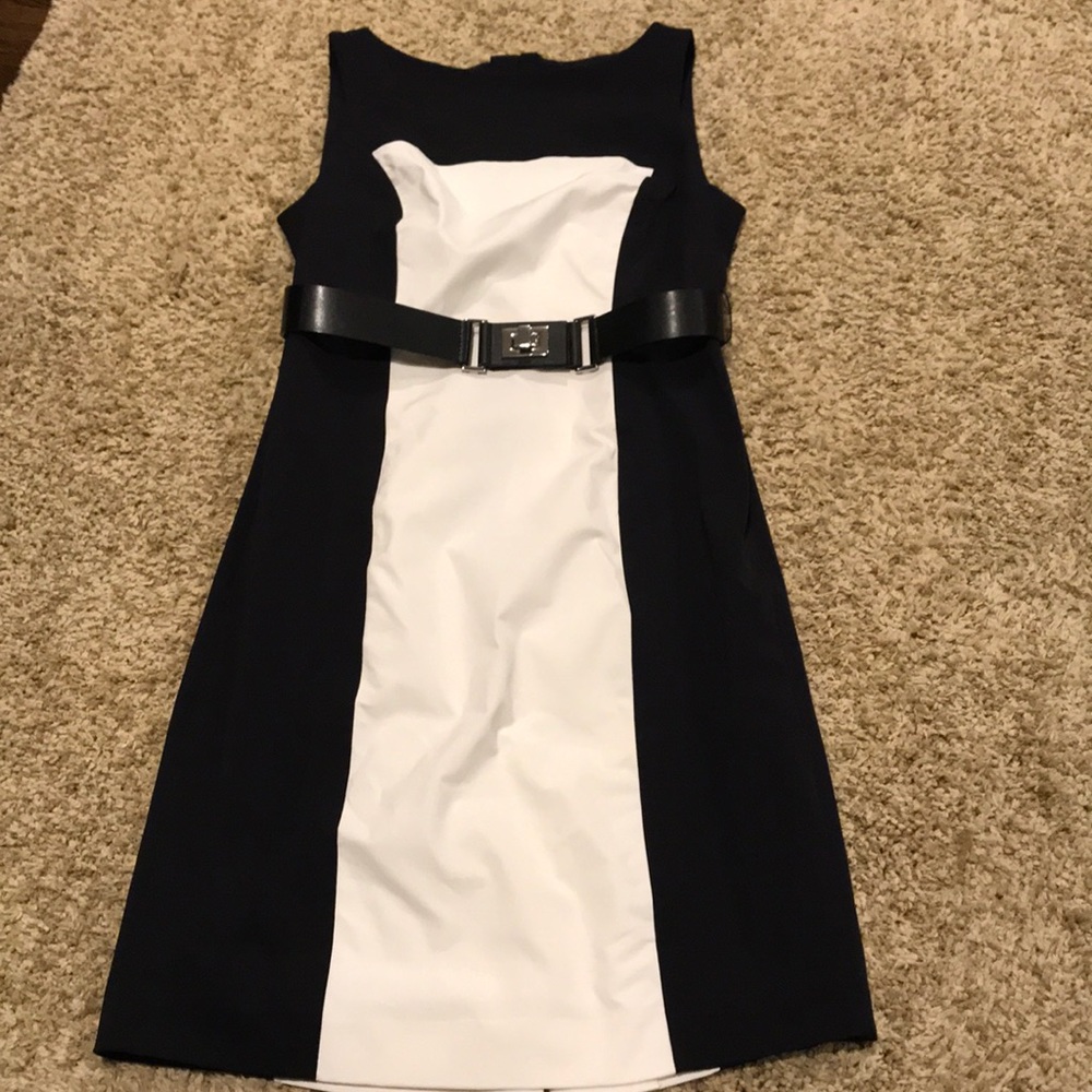 Elegant Black and White Sleeveless Dress